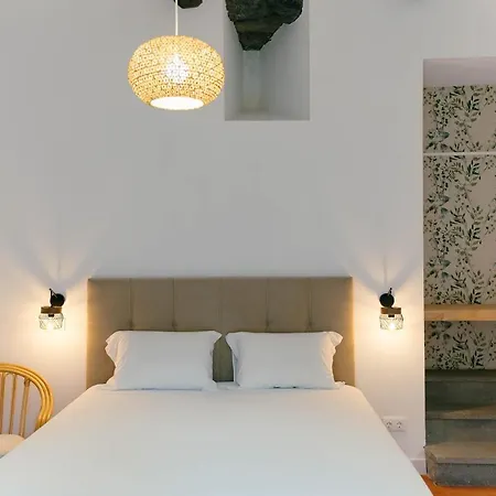Alojamento de Acomodação e Pequeno-almoço Senhora Do Carmo Charm House