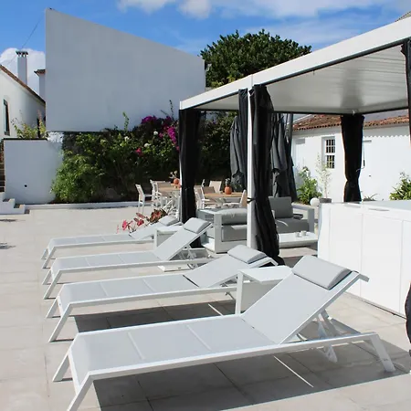 Couette-café Senhora Do Carmo Charm House